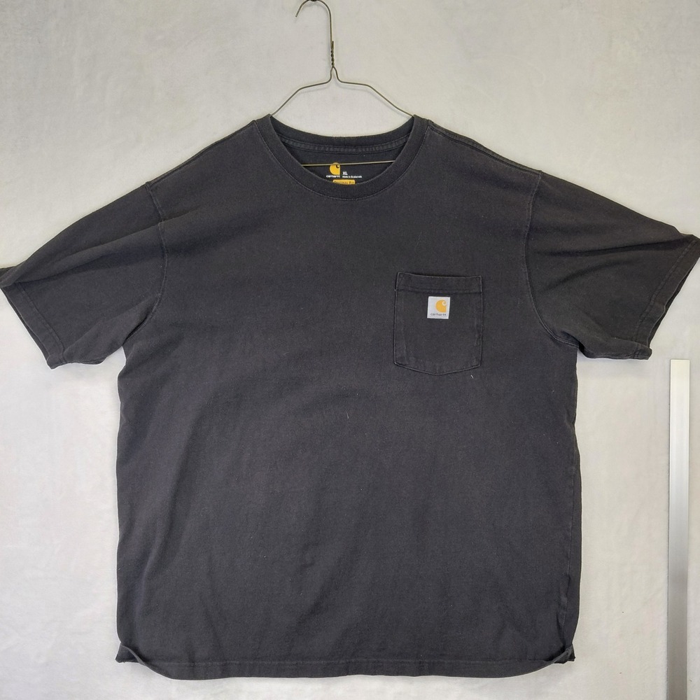 Carhartt Mens XL Black Pocket T-Shirt Fishing Bass Graphic Original Fit